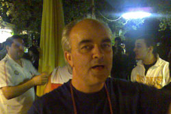 ingrandisci foto